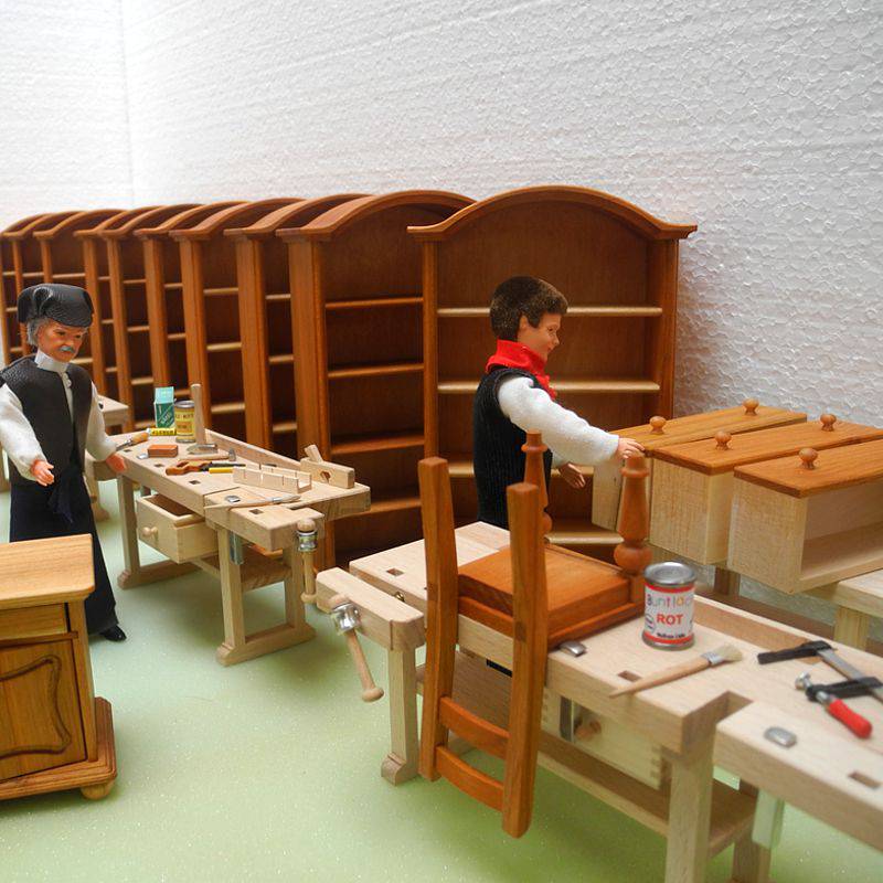 Puppenhausmöbel im Maßstab 1zu12 von holz-liebe
